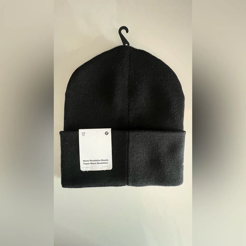 Lululemon Warm Revelation Beanie Black O/S